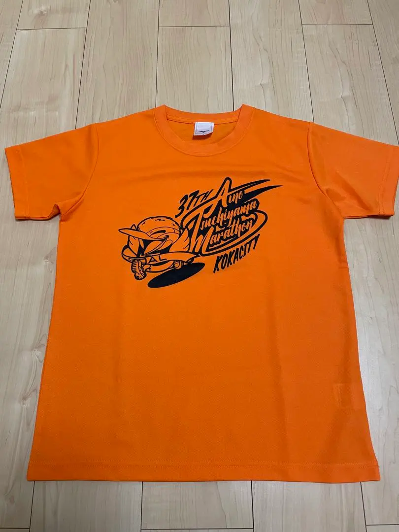 Thumbnail of Mizuno T-shirt, Size S, Orange