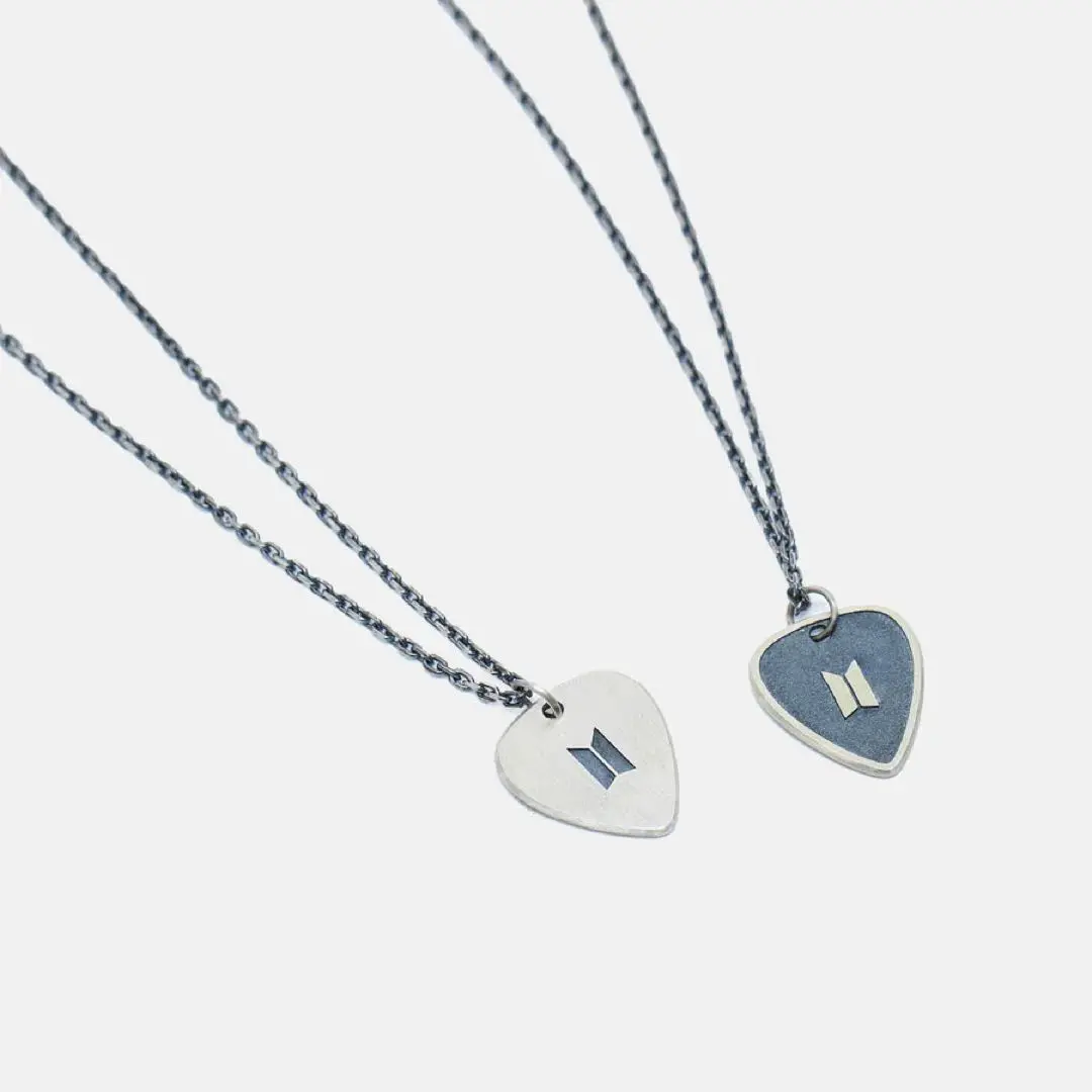 BTS SUGA ネックレス シルバー【新品未開封】 最終値下 BTS ARTIST-MADE COLLECTION BY BTS SUGA ギターピック
