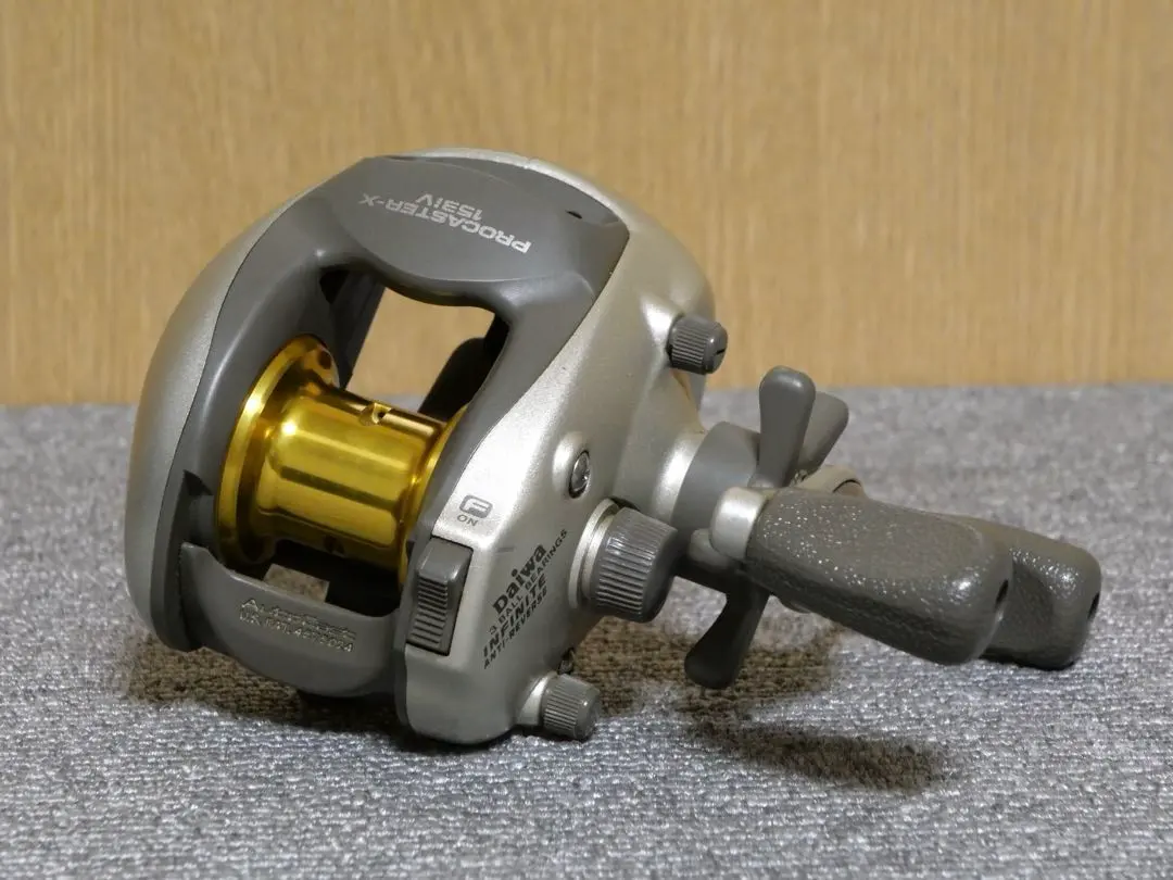 ダイワ プロキャスター-X 1500iA・ GS-700 RDA、シマノ バイオマスター 3000 ※注あり 計3点セット Yahoo!オークション -「gs1000」(スピニングリール) (リール)の落札