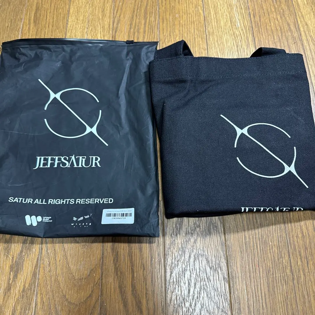 限定 【 Jeff Satur 】x HALLS. XS キャンディー トレカ 2025年最新】JefF saturの人気アイテム - メルカリ