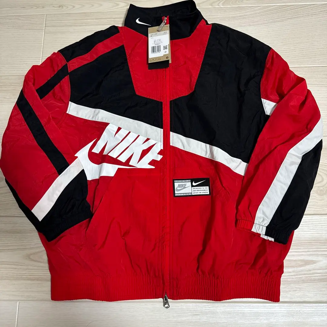 2025年最新】NIKE カラー：レッド系 ジャンパー・ブルゾンの人気
