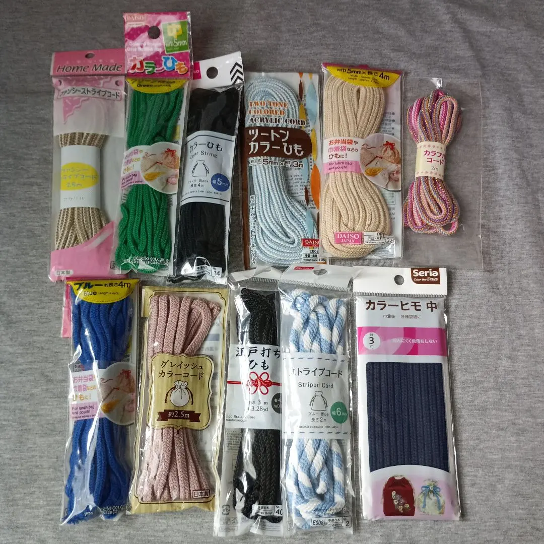 Thumbnail of Color string set Daiso Seria
