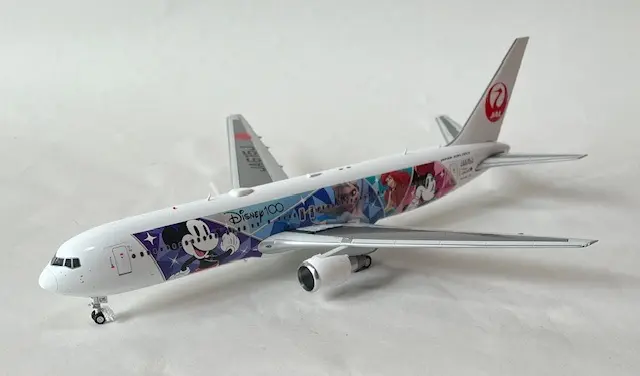 JAL B767-300ER JA615J 特別塗装 JCWings 1:200 JAL B767-300ER JA615J 特別塗装