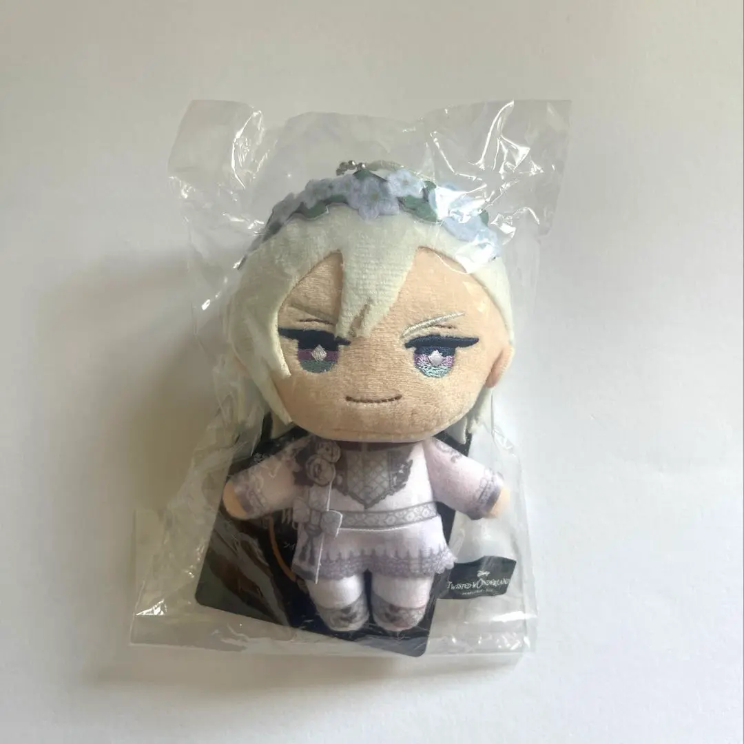 ツイステ ブルーム ガラ マスシェフ 缶バッジ ぬいぐるみ シルバー ツイステ シルバー ブルーム ガラ マスシェフ 缶バッジ