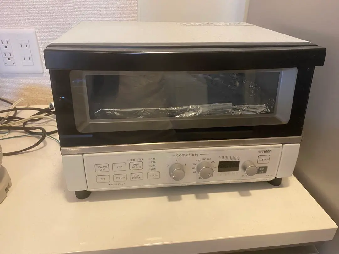 [極美品✨]TAGEA コンベクションオーブン&トースター　KAT-A130 コンベクションオーブン＆トースター＜やきたて＞ KAT-A130