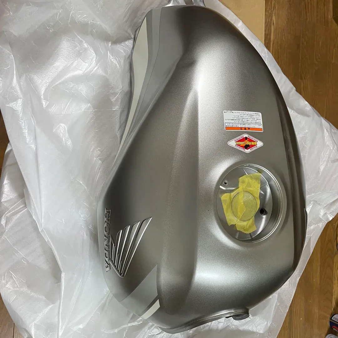 CB400SF NC42純正ガソリンタンク燃料タンク フューエルタンク