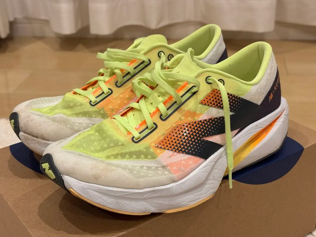 フューエルセル　レベルV4 28cm New Balance ニューバランス FuelCell Rebel v4 フューエルセル