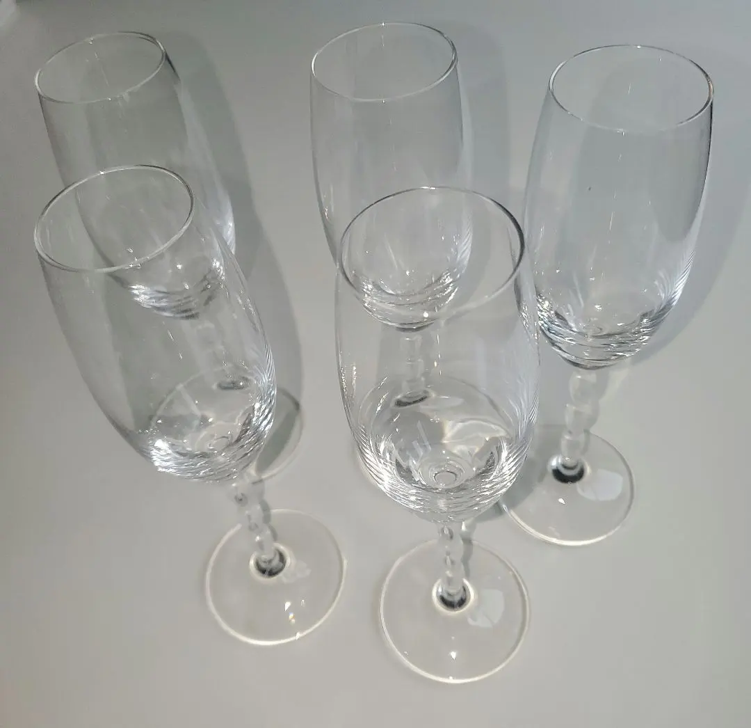 Thumbnail of Set of 5 Clear Glass Wine Glasses