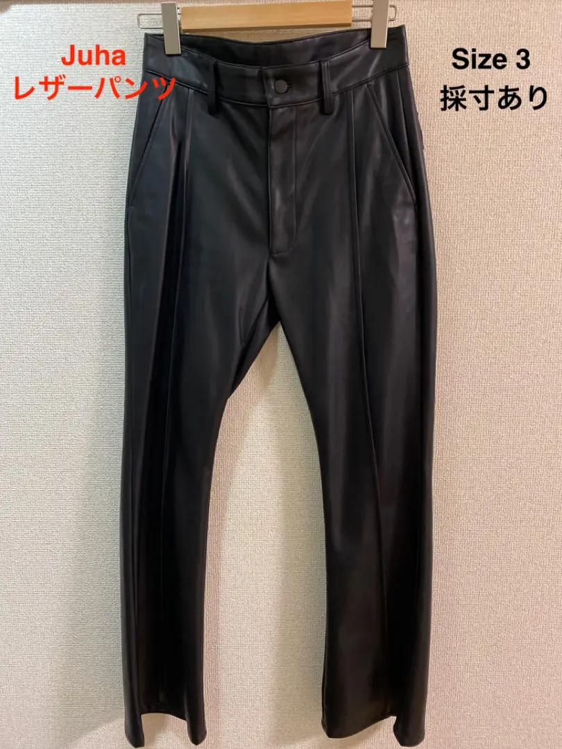 Juha レザーフレアパンツ セール】フェイクレザーフレアーパンツ（その他パンツ）｜GYDA