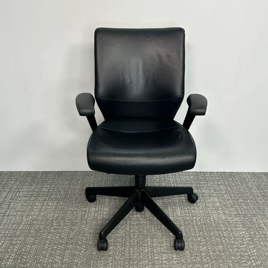 ■KEILHAUER/キールハワー■29万■カナダ■高級■Tom/トム　　⑤ Tom - Executive, Conference & Task - Office Chairs | Keilhauer