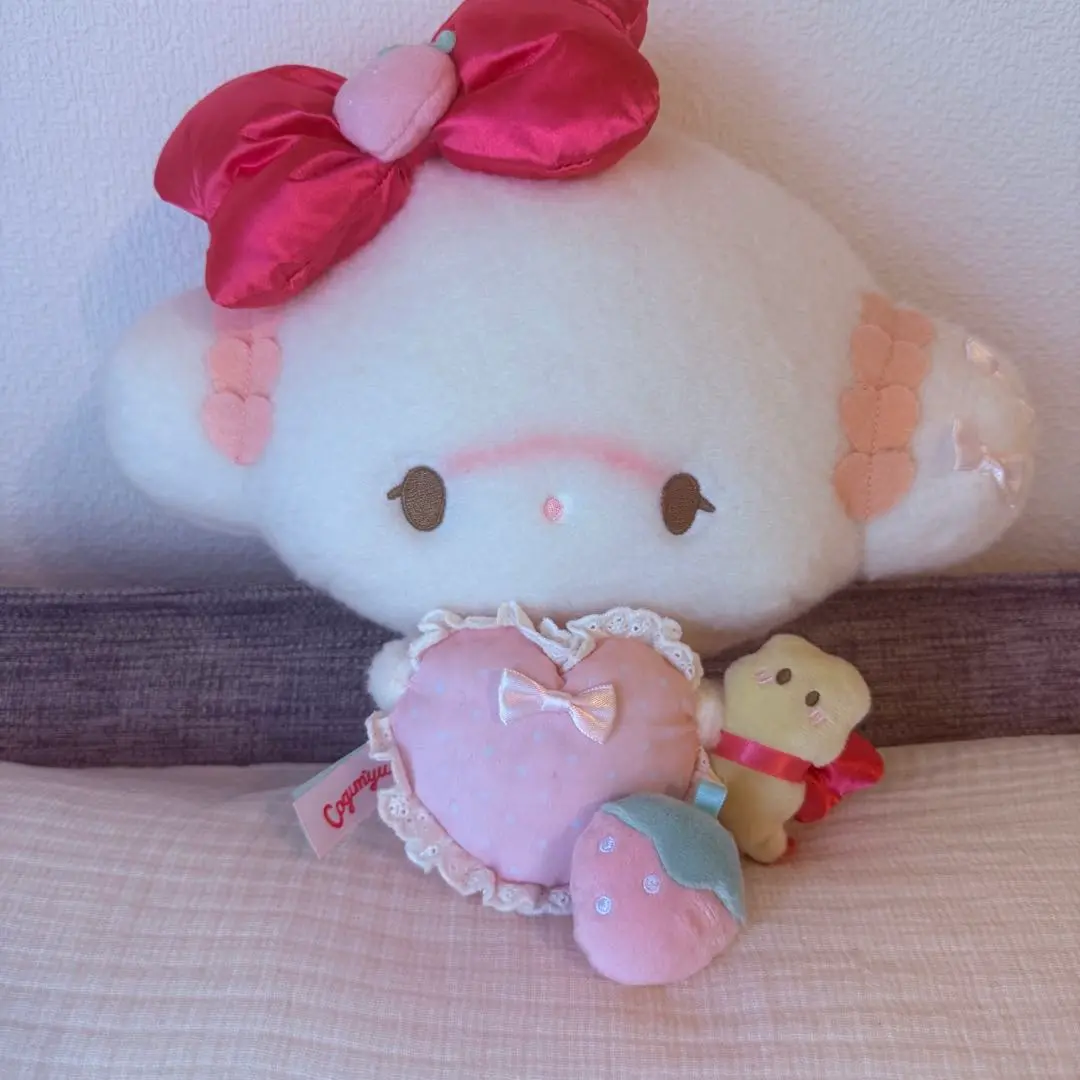 Amazon.co.jp: いちごのかおり みゅん こぎみゅん ぬいぐるみ