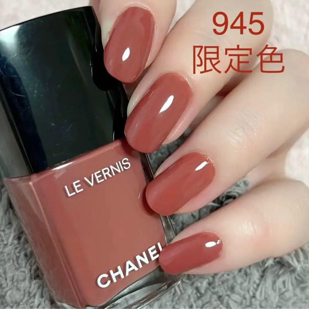 シャネル ヴェルニ ロング トウニュ 941.939.945 ヴェルニ ロング トゥニュ 945 エモシオン＜数量限定色