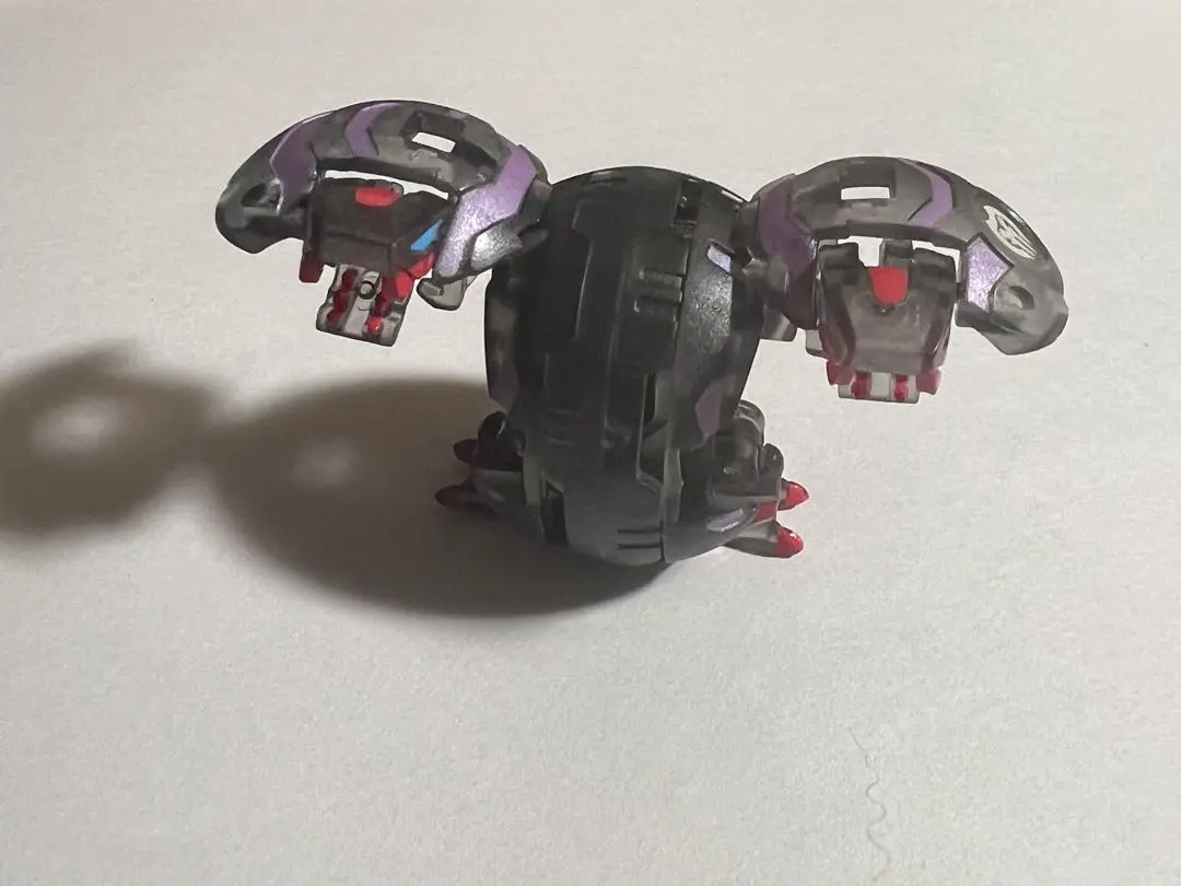 「値下げ中」激レア品 デュアルヒュドラ クリアバージョン 爆丸 爆丸 デュアルヒュドラクリアバージョン - メルカリ