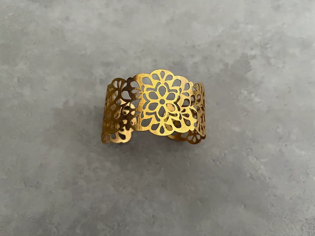 【美品】agete バングル カーネリアン 925 ゴールド 美品】agete バングル カーネリアン 925 ゴールド - メルカリ