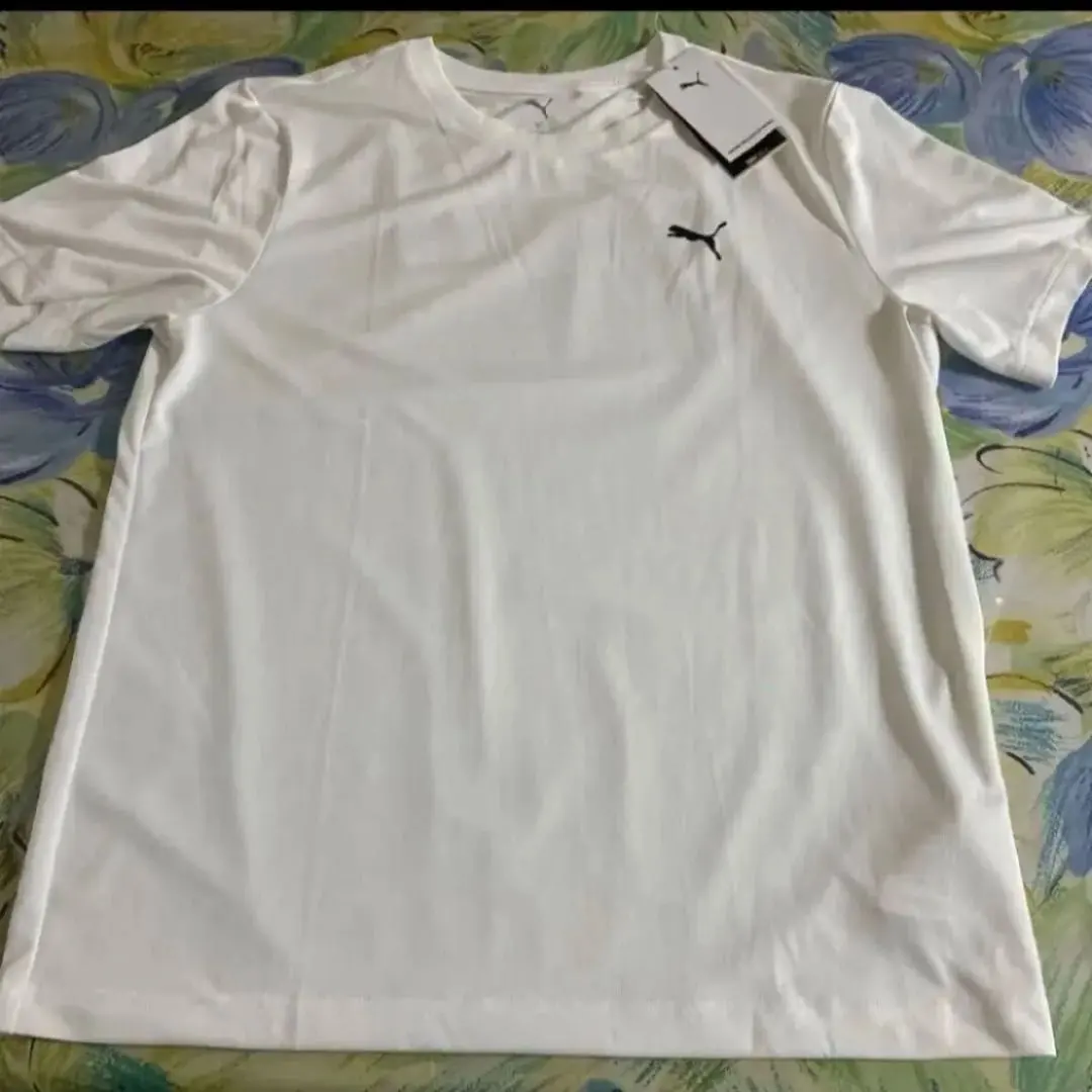 Thumbnail of New Puma T-shirt M White