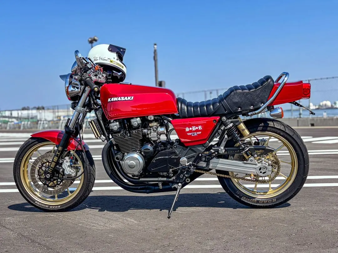 ゼファー400/χ用 マークII変換テールカウル・テールランプ