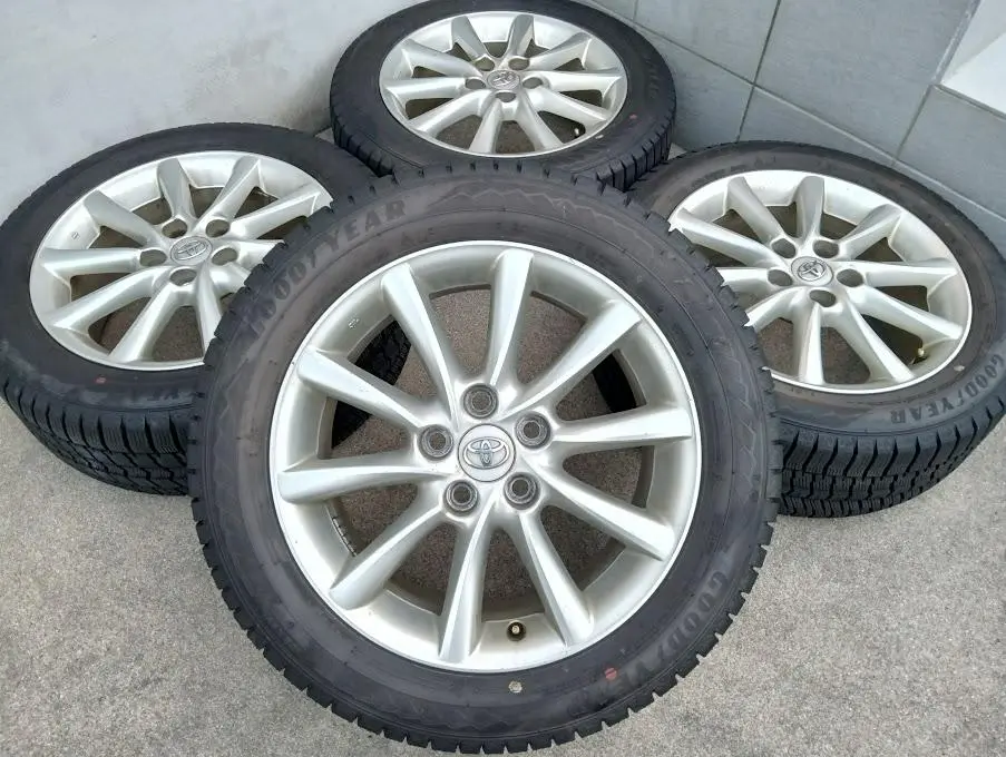 ぶんぶん④ 215/55R17 アイスナビ7スタッドレス1本 アイスナビ セブン[ICE NAVI 7]｜日本グッドイヤー 公式サイト