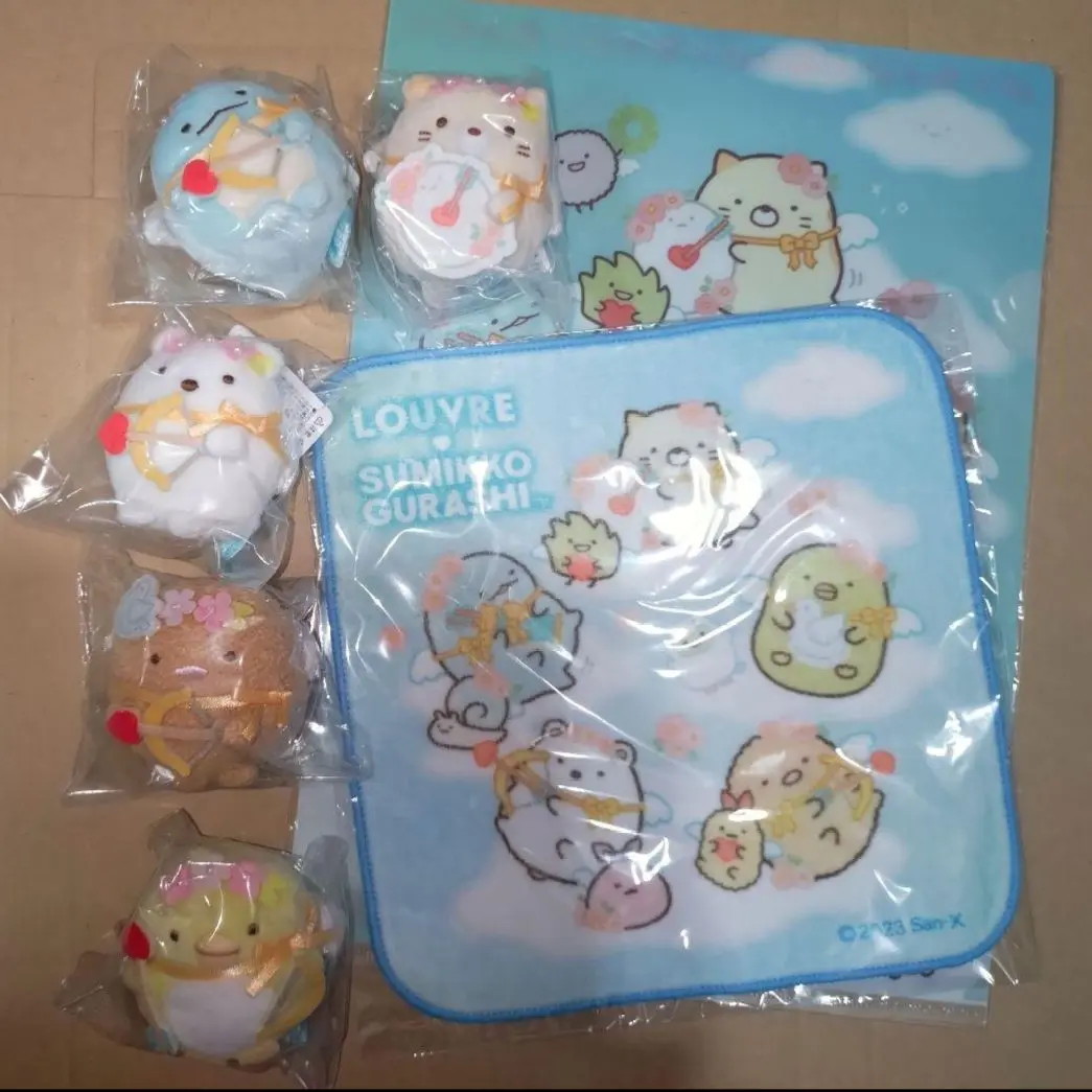 すみっコぐらし　ルーブル美術館展限定コラボ　即購入可 3月1日(水)から開催される「ルーヴル美術館展 愛を描く」にて
