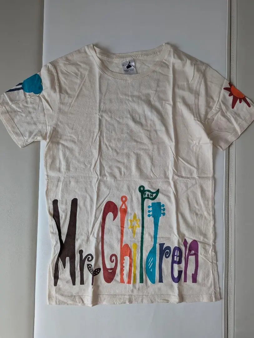 2025年最新】mr.children ヒカリノアトリエ tシャツの人気