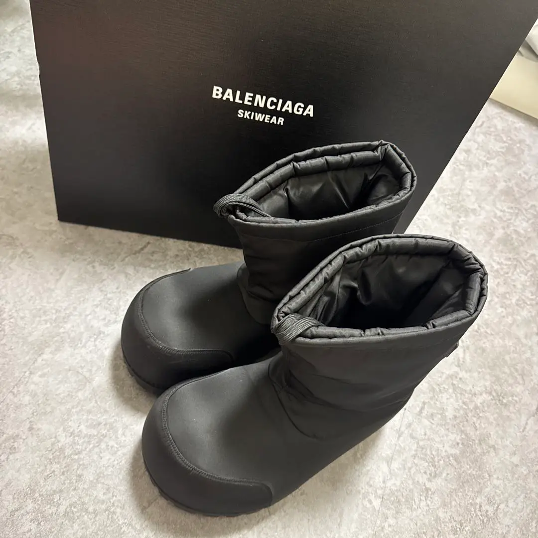 BALENCIAGA アラスカブーツ SHOがバレンシアガ新作ブーツをGET【BALENCIAGA SKIWEAR