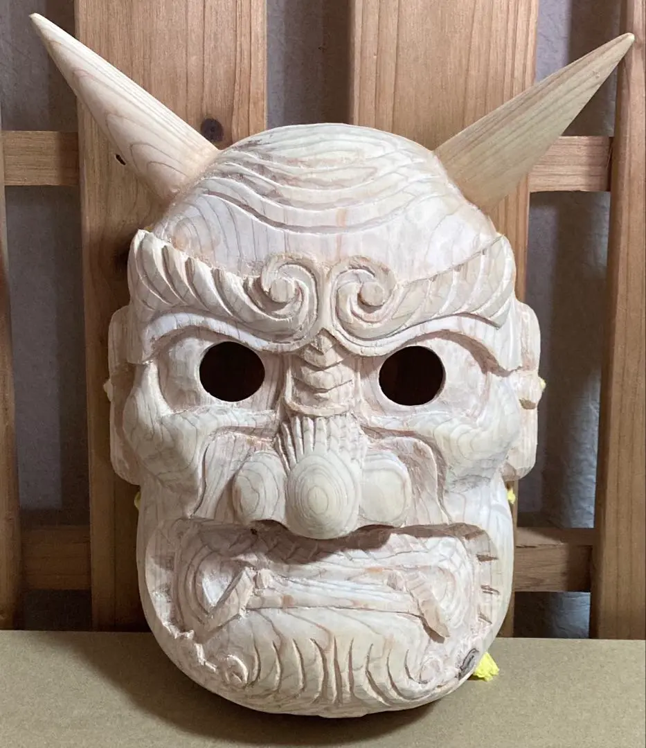 o*i様 大迫力！◆赤鬼面◆木彫り 特大 壁掛け 縦51cm×横38cm 旧家蔵 o*i様 大迫力！◇赤鬼面◇木彫り 特大 壁掛け 縦51cm×横38cm 旧家蔵