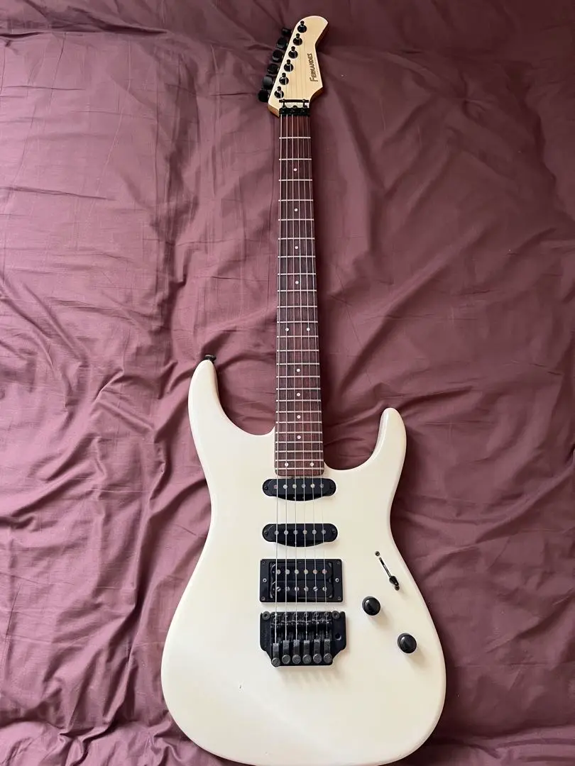美品 フェルナンデス FR-50 / ショートスケール エレキギター Yahoo!オークション -「fernandes fr-50」(フェルナンデス