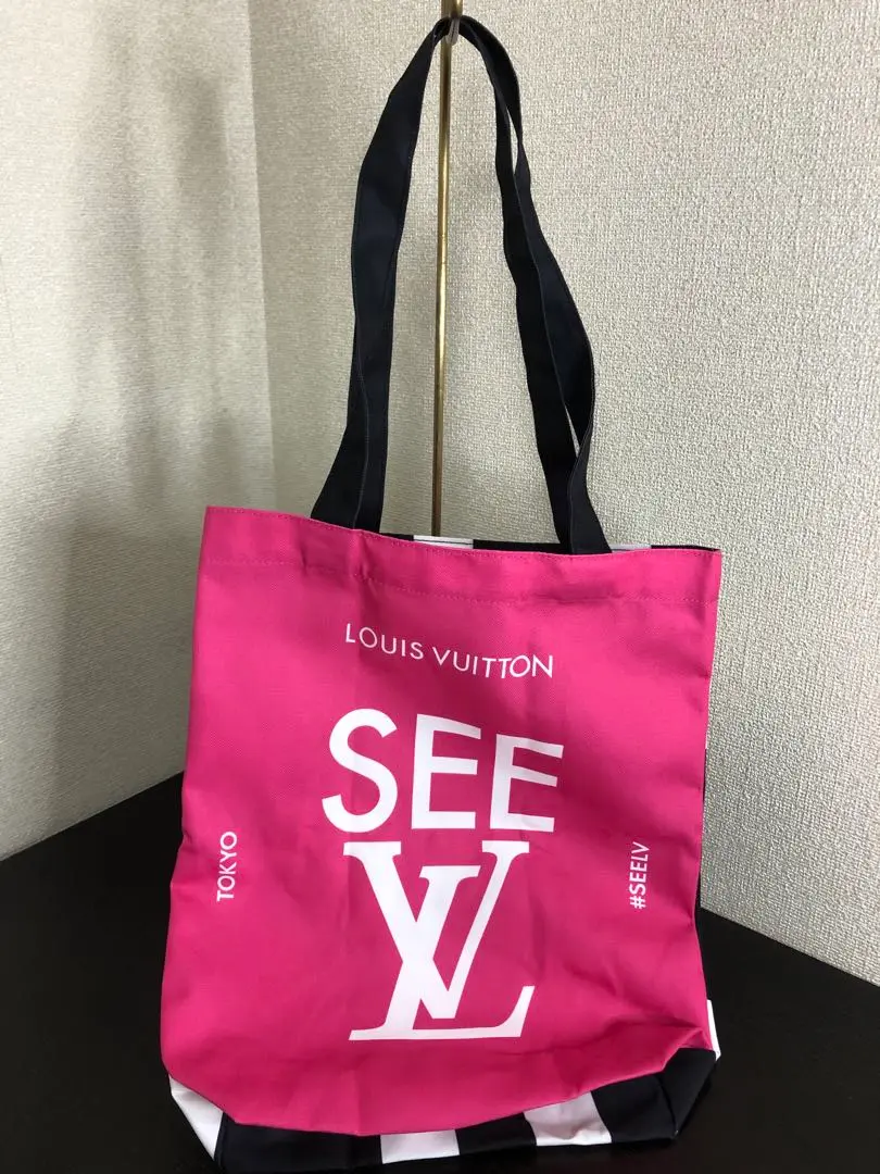 ルイヴィトン LOUIS VUITTON SEE LV展 限定 トートバッグ Used 展示品】 ルイヴィトン LOUIS VUITTON ノベルティ トート