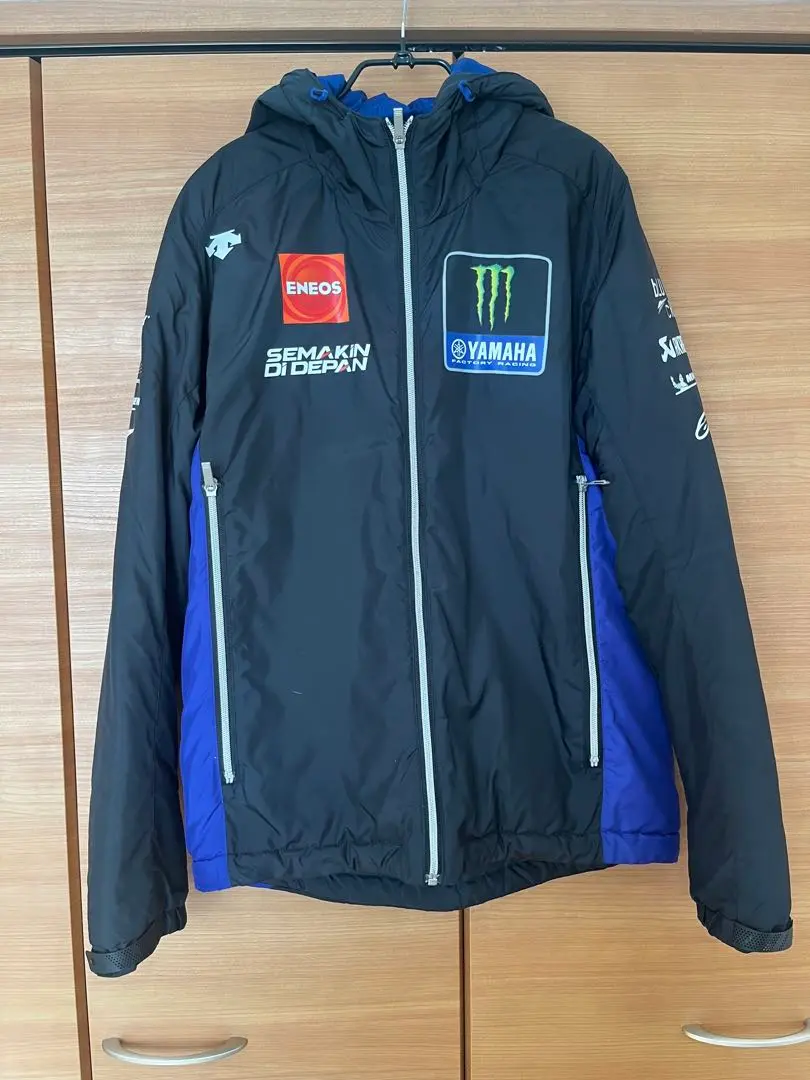 DESCENTE Movistar YAMAHA MotoGPチーム ジャージ 2025年最新】DESCENTE バイクの人気アイテム - メルカリ