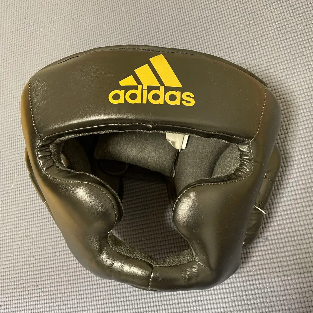 adidas ボクシング ヘッドギア 黒/金 ボクシング