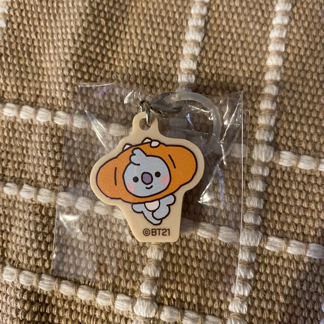 Thumbnail of BT21 Bakery Acrylic Charm KOYA