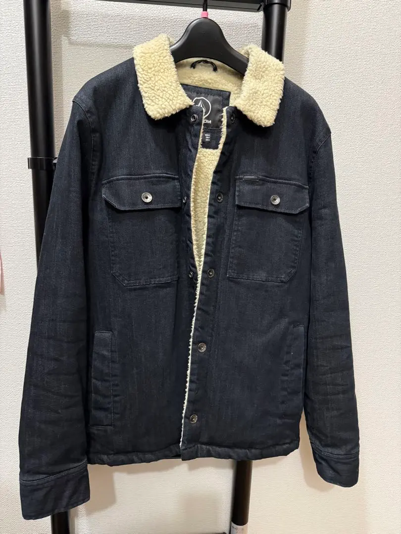 新品　ボルコム　デニムジャケット volcom - VOLCOMボルコム デニムのジャケットの通販 by