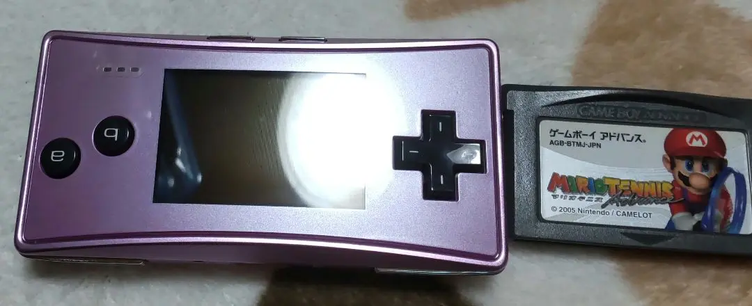 ゲームボーイミクロ ピンク 欧州限定色の「ゲームボーイミクロ ショッキングピンク」が届い
