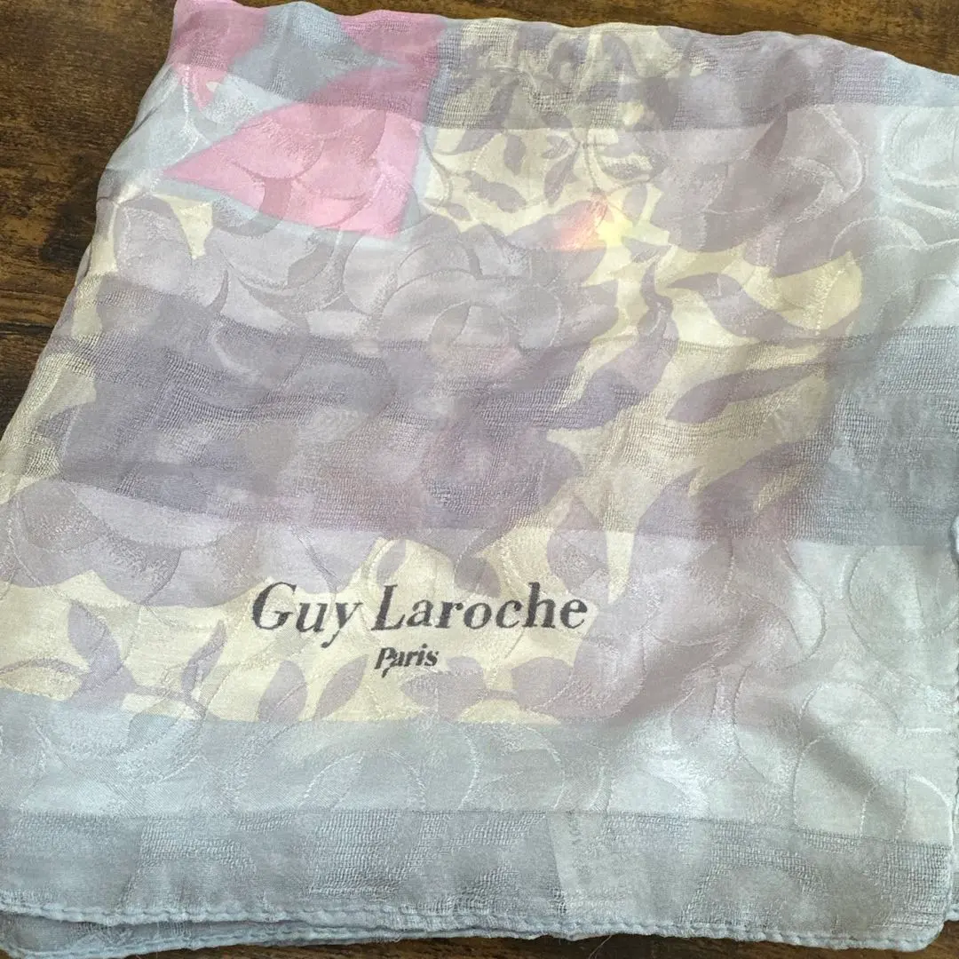 Guy Laroche シルク100% 毛布 Guy Laroche シルク100% 毛布 楽天市場】ギラロッシュ（毛布