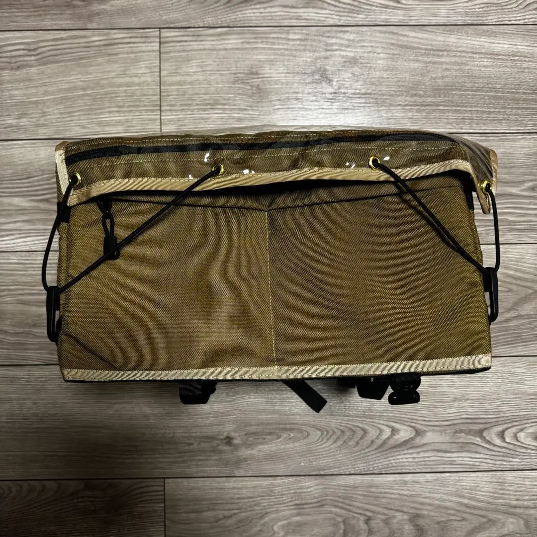 外殼式貨架包 的縮圖