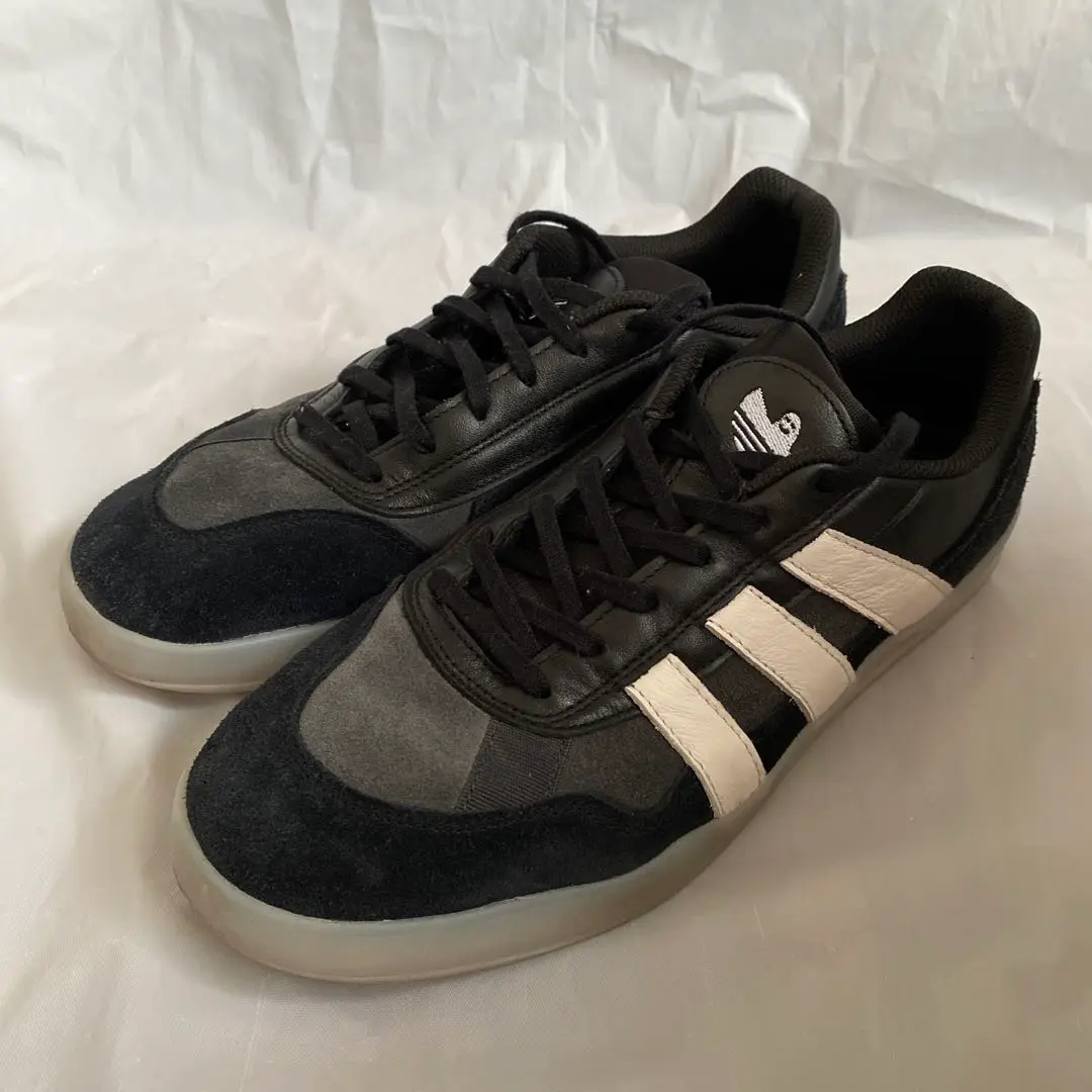 年末セールフェンシングシューズ　adidas 年末セールフェンシングシューズ adidas - メルカリ