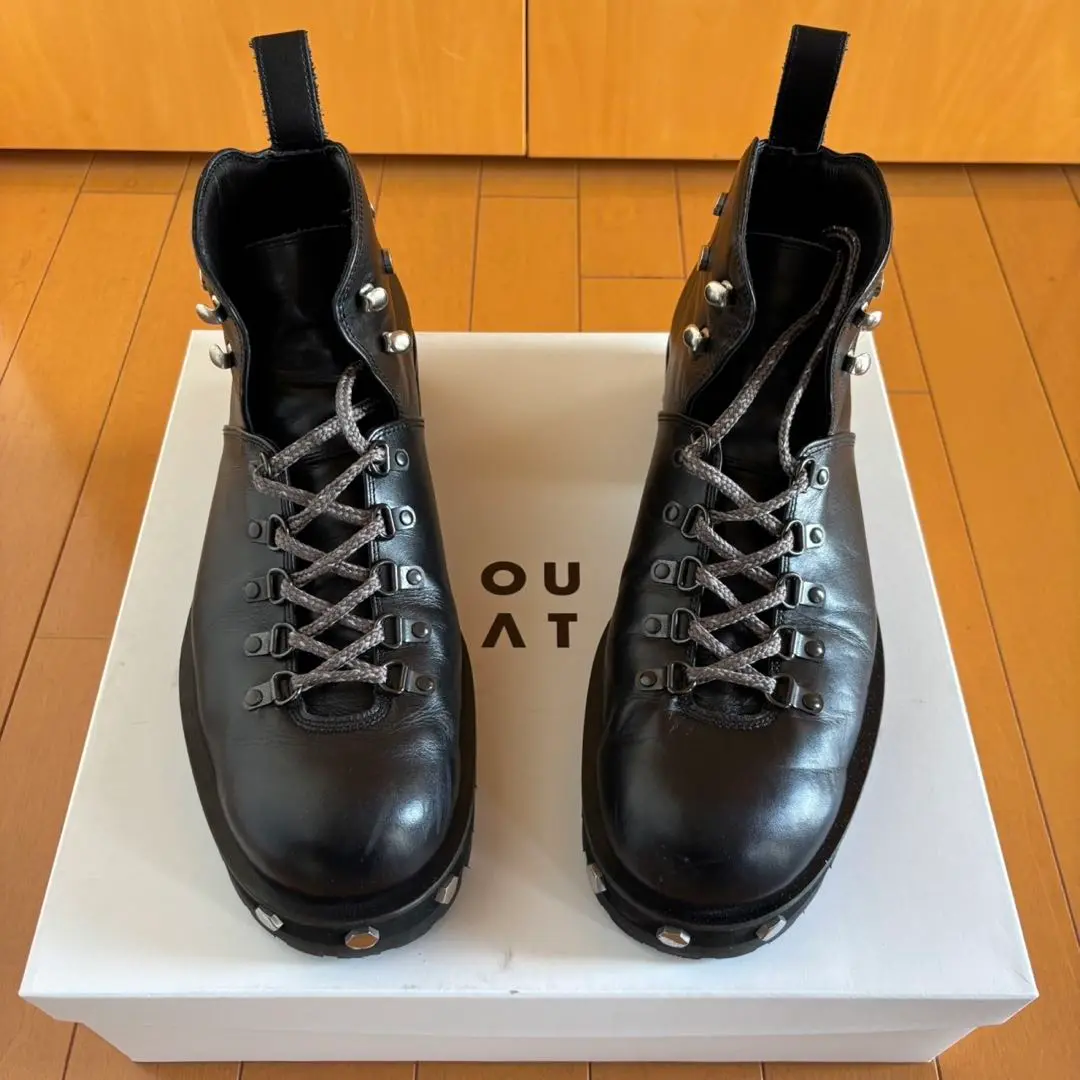 SPACE BOOTS | OUAT