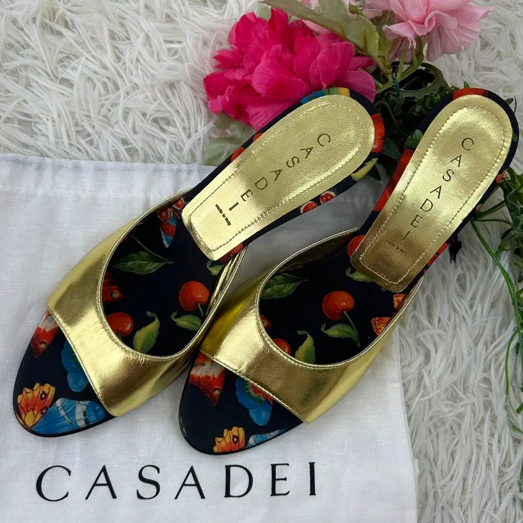CASADEI カサディ　ミュール　イタリア製　6 1/2 　5万　足きれい見せ CASADEI カサディ ミュール イタリア製 6 1/2 5万 足きれい見せ