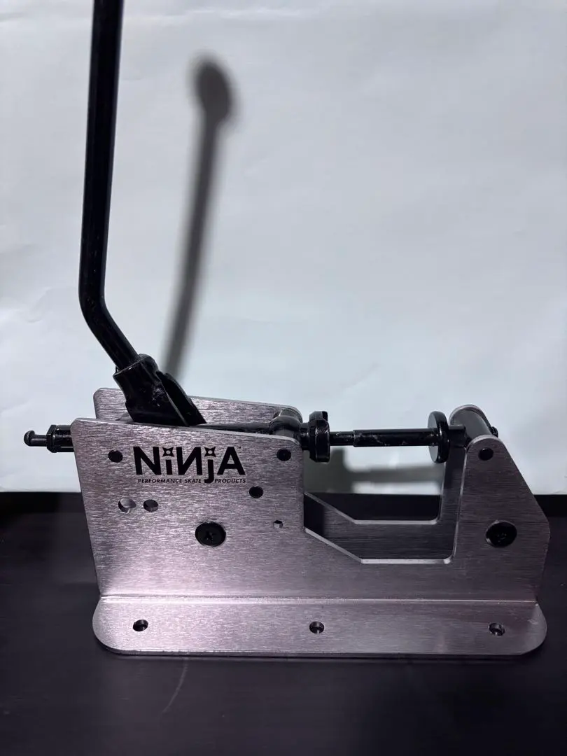 ニンジャベアリングプレス機　NINJAベアリングプレス機　ガチャコンマシーン NINJA ベアリングプレス機 – Leapsskateboarding