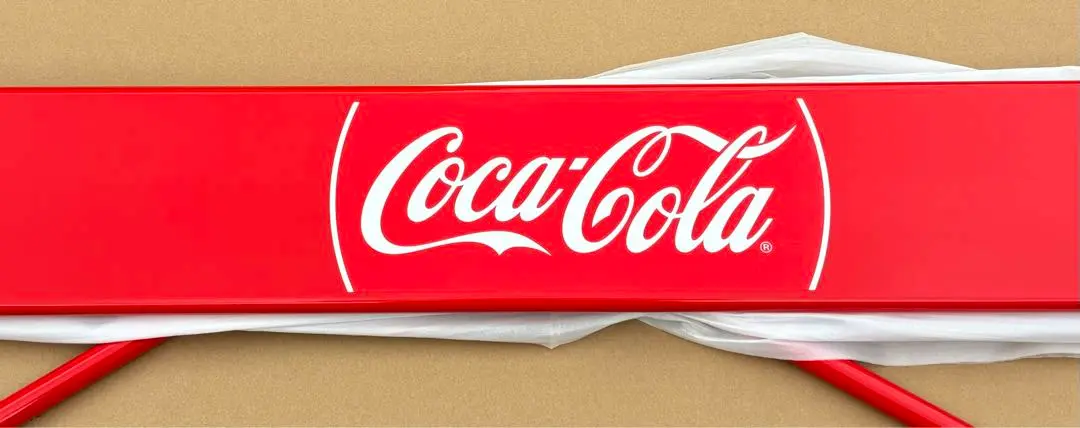 Coca-Cola ロゴ入り赤いベンチ 81WGFuUttJL._UF350,350_QL80_.jpg