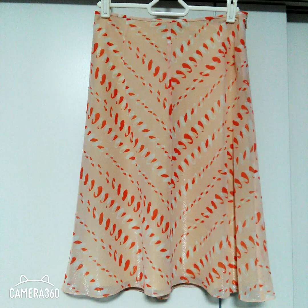 Thumbnail of Skirt, pink, MASTINA, beautiful, elegant, knee-length, light color, almost new