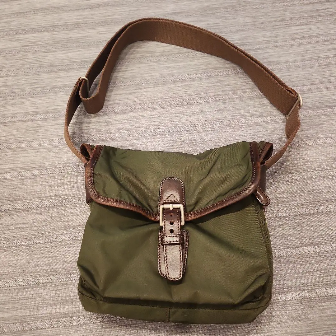 極美品✨Felisi フェリージ　ショルダーバッグ　ダークブラウン　9738 2025年最新】Felisi 9738の人気アイテム - メルカリ