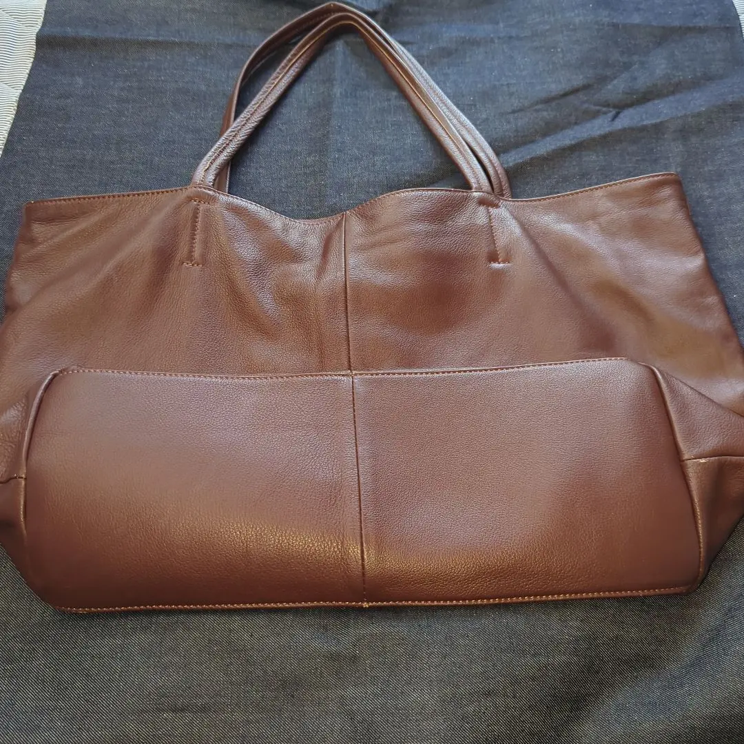 Thumbnail of Brown Leather Large Capacity Tote Bag, Genuine Leather, High-Grade