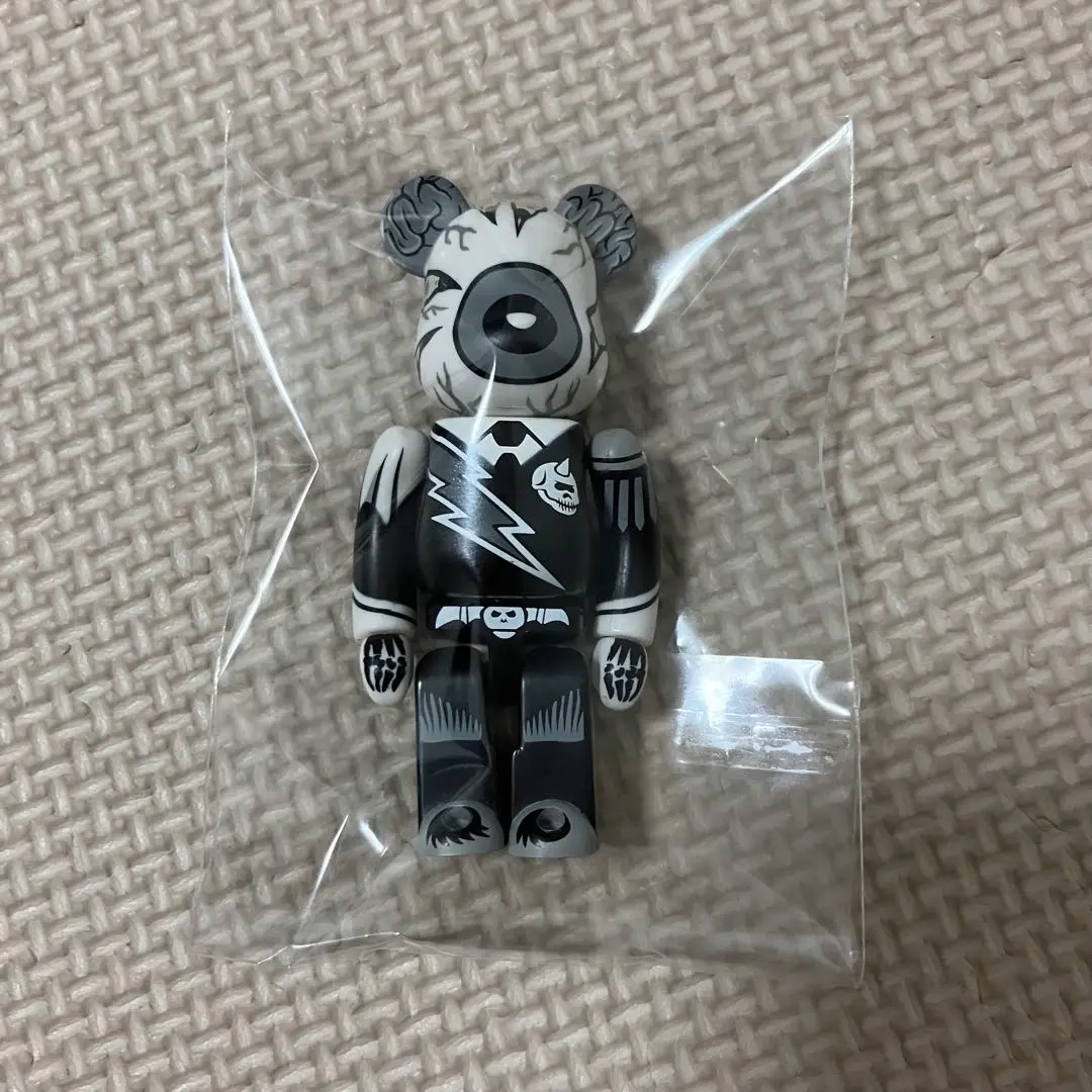 mishka Beastie kid ソフビ mishka Beastie kid ソフビ フィギュア