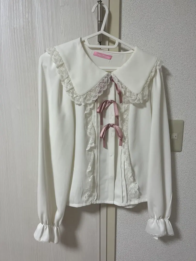 Thumbnail of Honey Cinnamon blouse