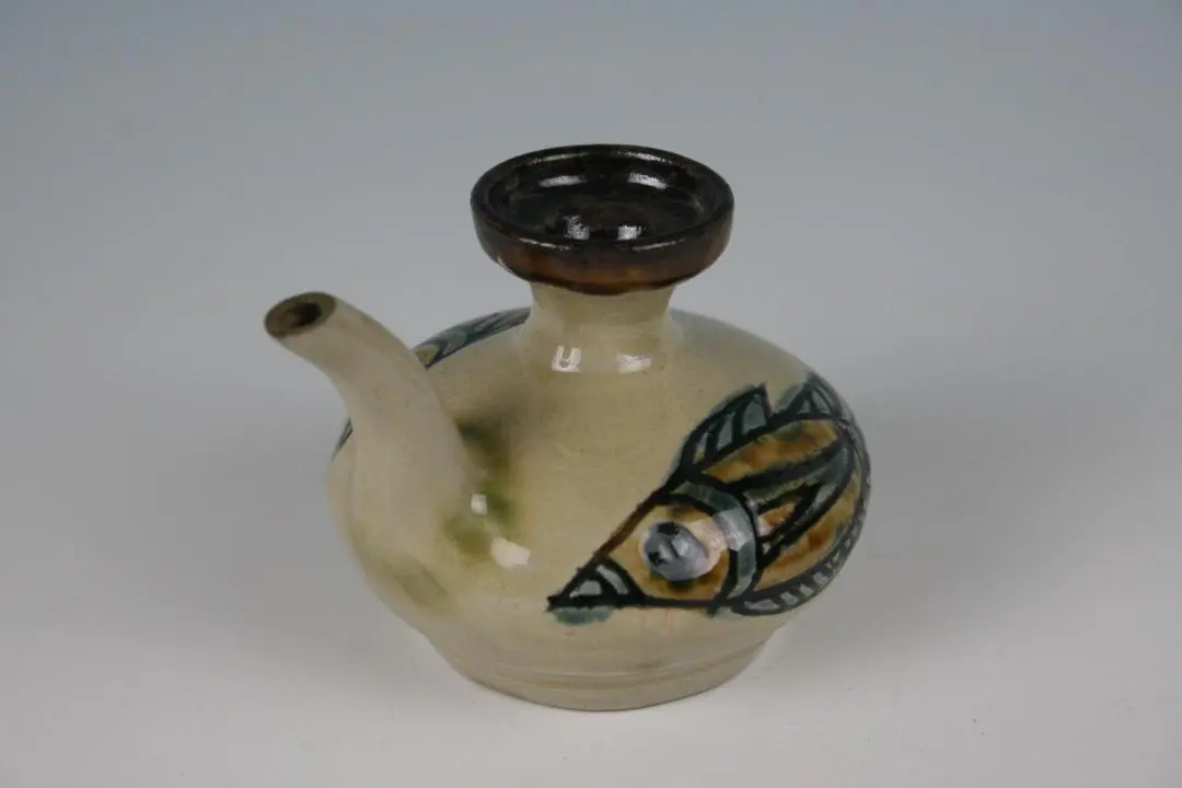 Thumbnail of Toshio Kinjo, son of Living National Treasure Jiro Kinjo, Ryukyu Tsuboya ware, Noborigama kiln, Fish Motif Karakkara-shaped water dropper