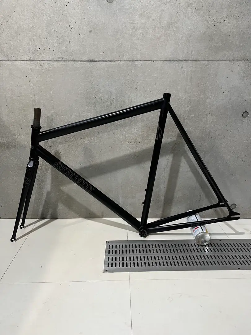 affinity lo pro Mサイズ　旧型フレーム　黒 AFFINITY CYCLES】LO PRO TRACK FRAME (KEIRIN SPARKLE BLACK