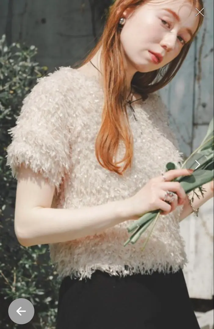 Thumbnail of hinari Feather Yarn Short Sleeve Pullover