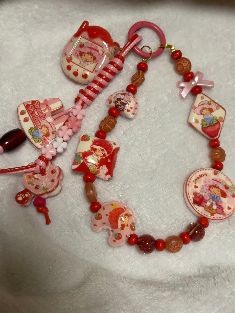 Thumbnail of Retro print bead handmade strap with strawberry character