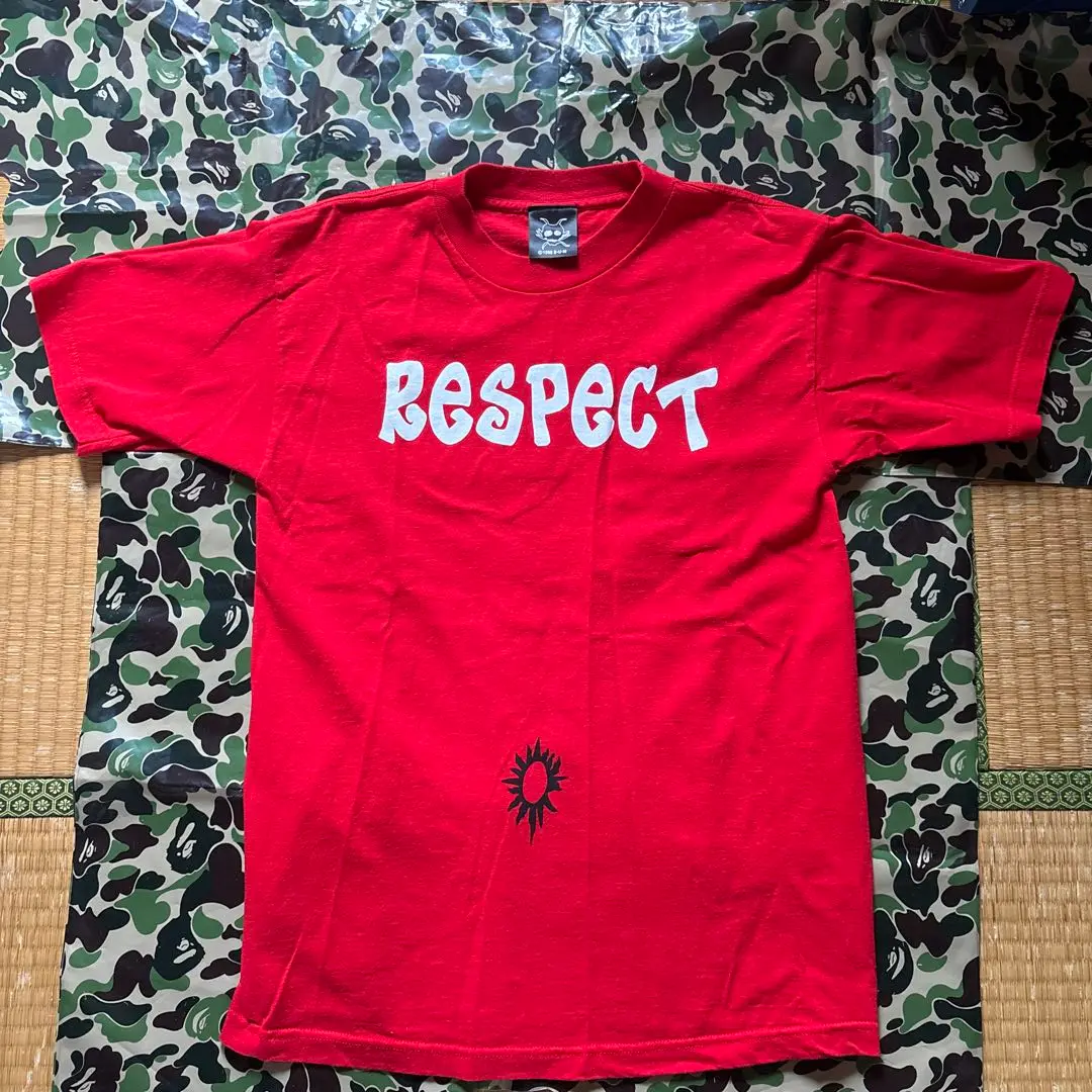 B'Z　リスペクトTシャツ　赤　1998年サバイバルツアー レア❤️B'z 稲葉浩志 1998 リスペクト ライブTシャツ - メルカリ