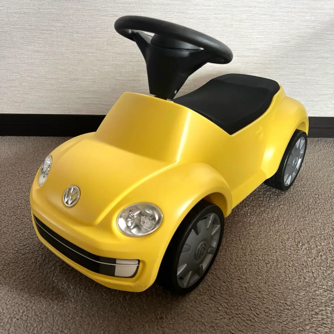 フォルクスワーゲン ペダルカー イエロー フォルクスワーゲン ペダルカー イエロー